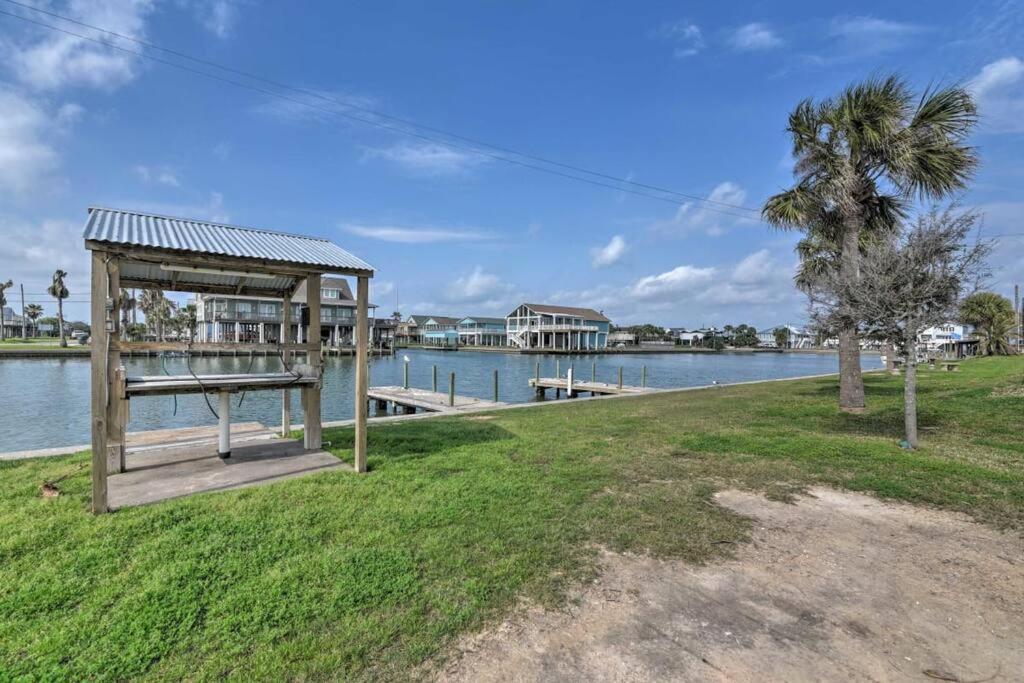 Pelican Hideaway Galveston Exterior foto